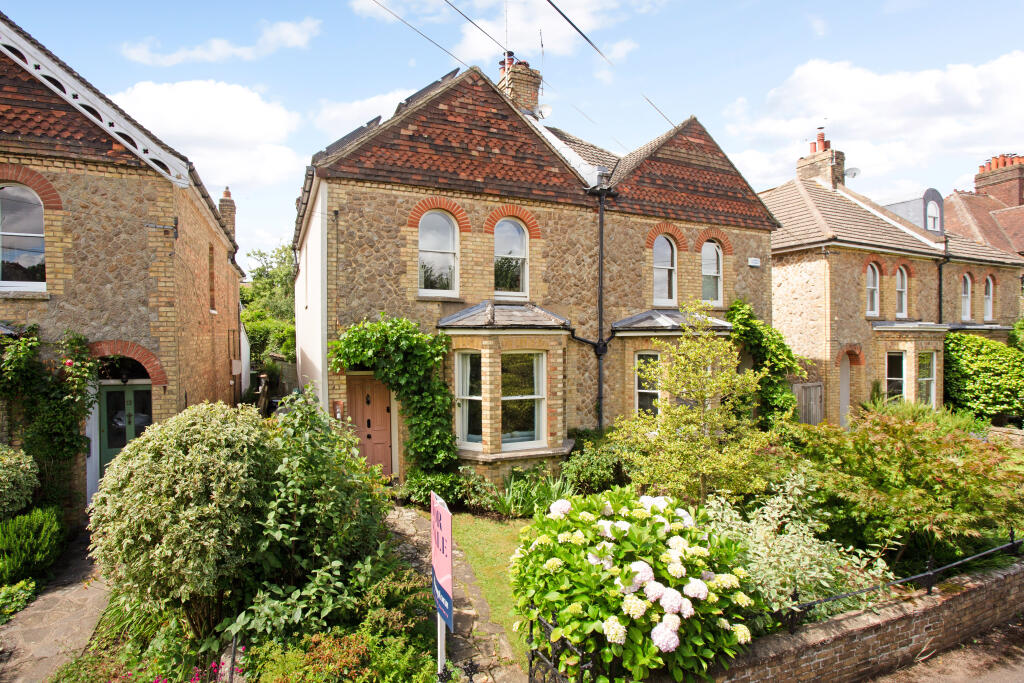 Main image of property: Serpentine Road, Sevenoaks, TN13