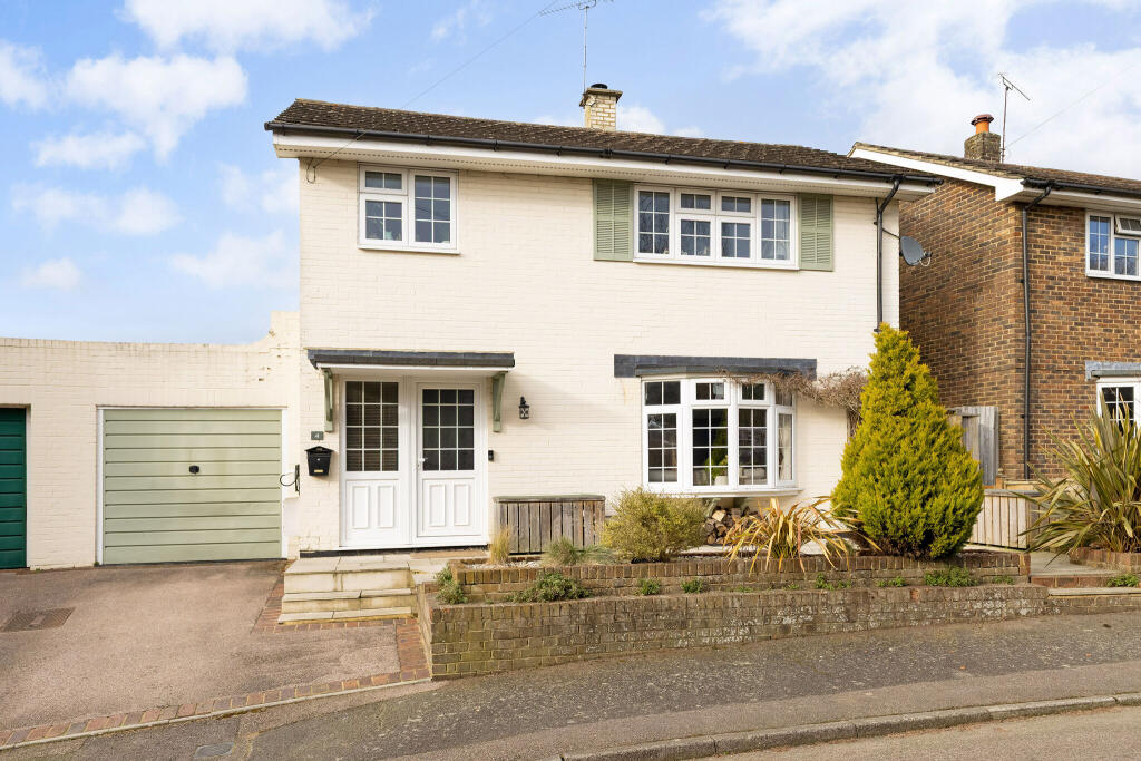 Main image of property: Scotts Way, Sevenoaks, TN13