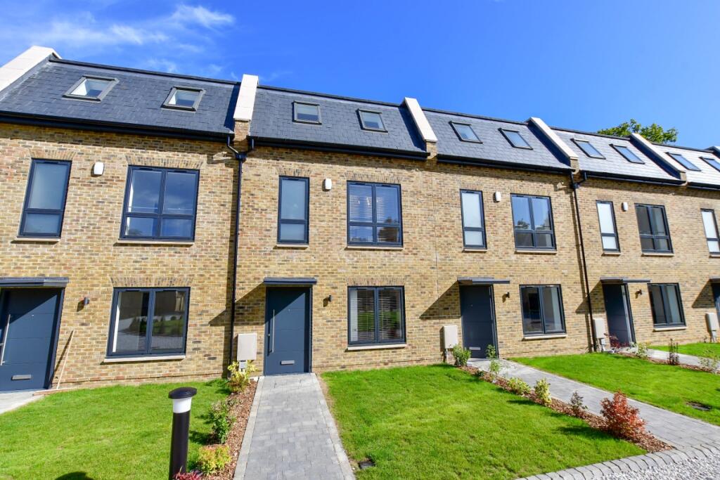 Main image of property: Manor Lane Fawkham DA3