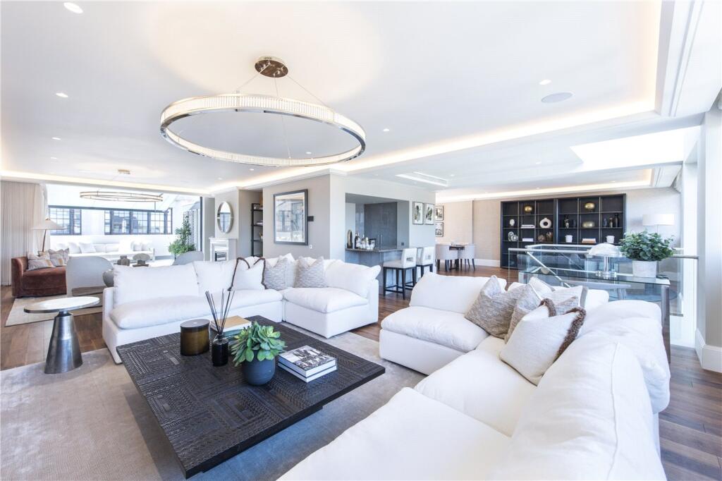 Main image of property: Young Street, Kensington, London, W8