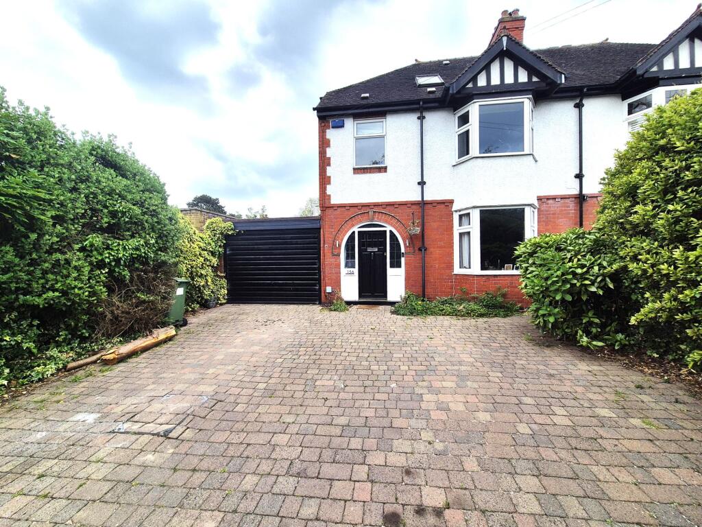 Main image of property: Gillway Lane, Tamworth, B79