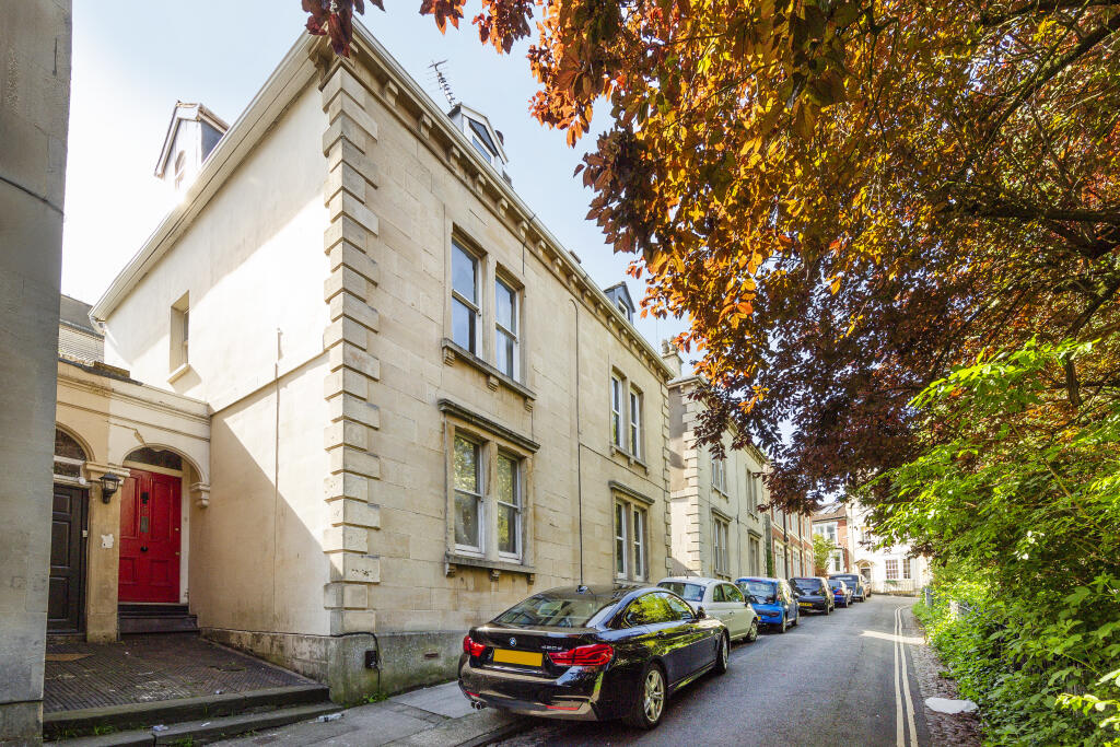 Main image of property: Byron Place, Clifton, Bristol, BS8
