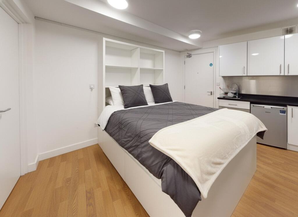 Main image of property: Pipe Lane Apartments, Pipe Lane, Bristol, BS1