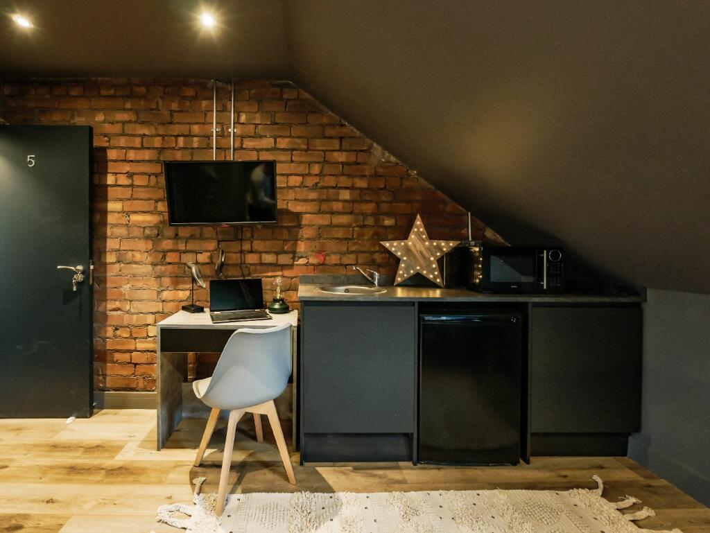 Additional property image - Bideford Dr, Selly Oak, Birmingham, West Midlands, B29