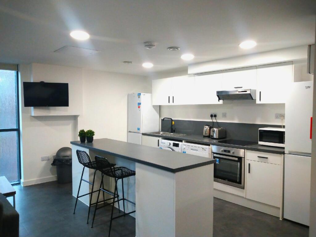 Additional property image - F10 - 54 George Road, Five Ways, Birmingham, West Midlands, B15