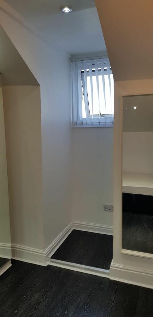 Additional property image - Wiggin Street, Edgbaston, Birmingham, West Midlands, B16
