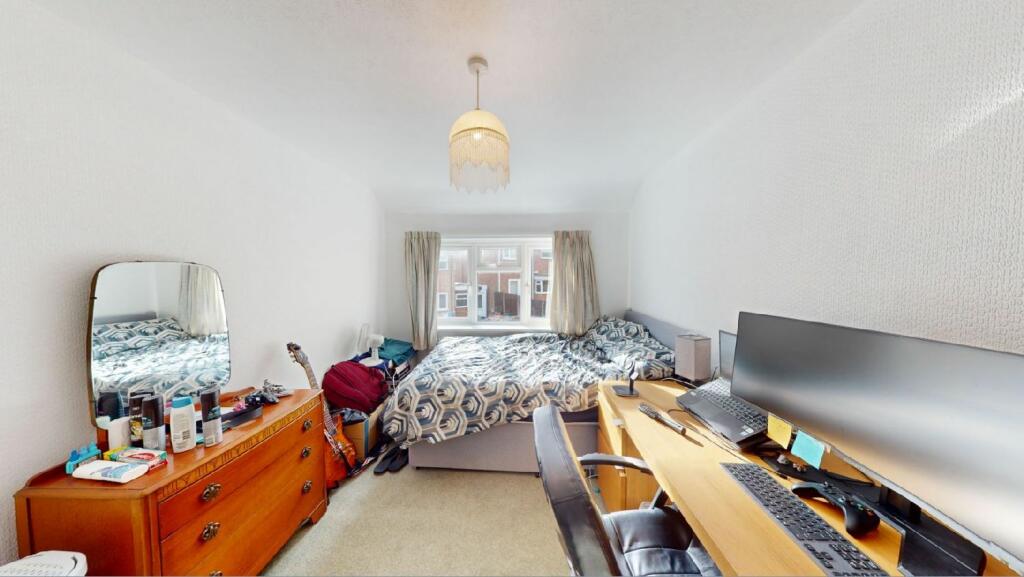 Primary image of Goss Croft, Selly Oak, Birmingham, West Midlands, B29
