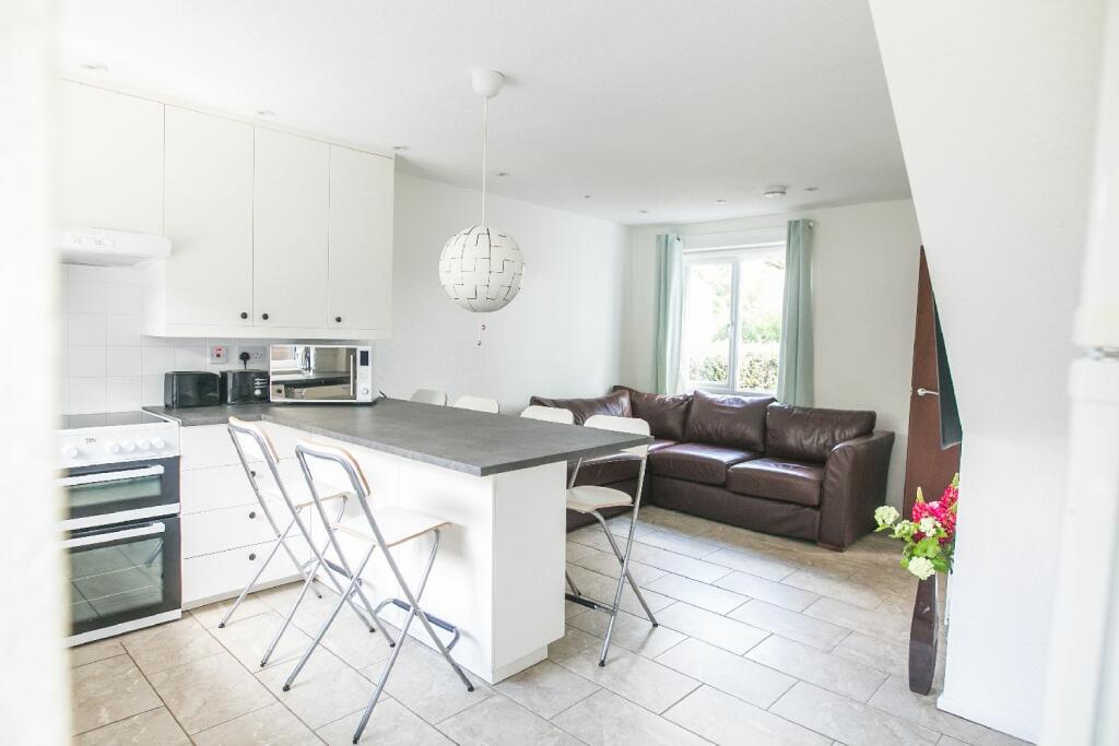 Additional property image - Leahurst Crescent, Harborne, Birmingham, West Midlands, B17