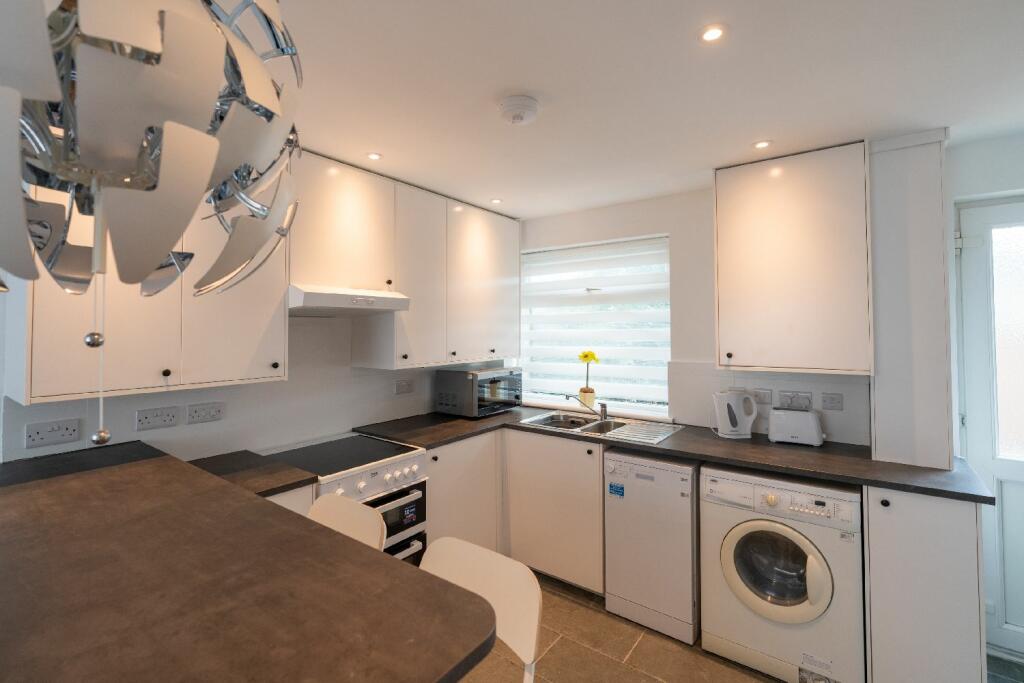 Additional image 4 of Leahurst Crescent, Harborne, Birmingham, West Midlands, B17