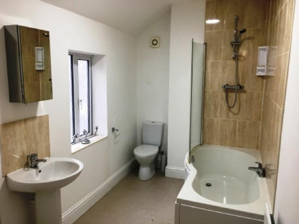 Additional property image - Link Road, Edgbaston, Birmingham, West Midlands, B16