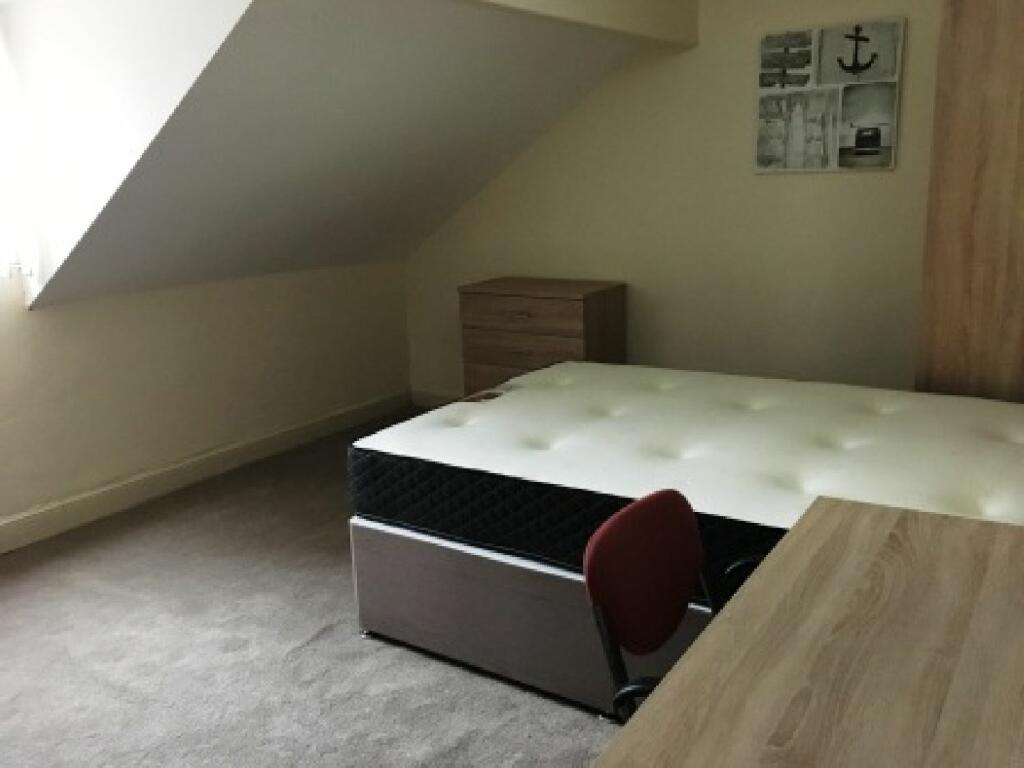 Additional property image - Link Road, Edgbaston, Birmingham, West Midlands, B16