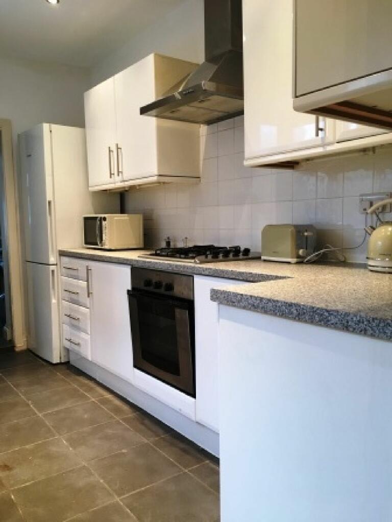 Additional property image - Link Road, Edgbaston, Birmingham, West Midlands, B16