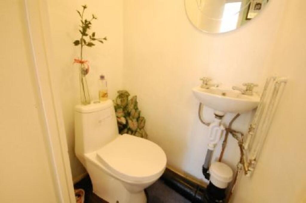Additional property image - Leahurst Crescent, Harborne, Birmingham, West Midlands, B17