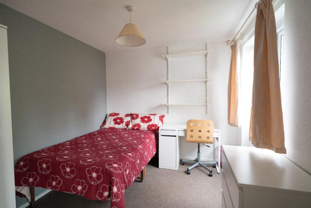 Additional image 12 of Leahurst Crescent, Harborne, Birmingham, West Midlands, B17