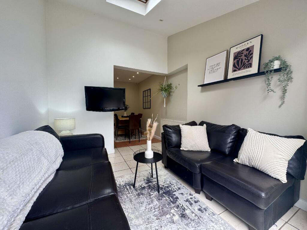 Main image of property: Leeson Walk, Harborne, Birmingham, West Midlands, B17