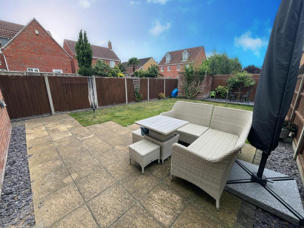 Additional property image - Cloverfield Drive, Soham