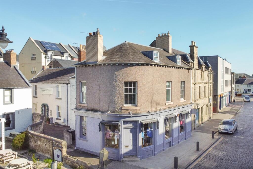 Main image of property: 1 Elliots Close, Horsemarket, Kelso