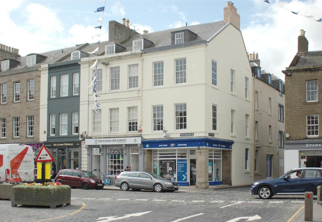 Main image of property: Apt 6, 19 The Square, Kelso