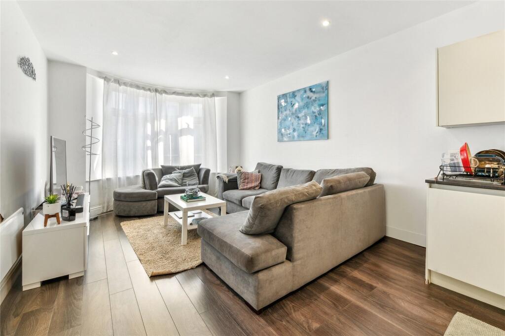 Main image of property: Parkview Court, 38 Fulham High Street, Fulham, London, SW6