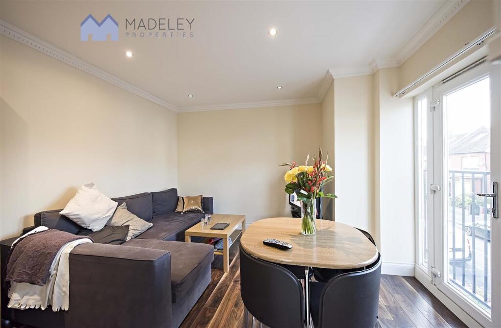 Main image of property: Drayton Avenue, Ealing