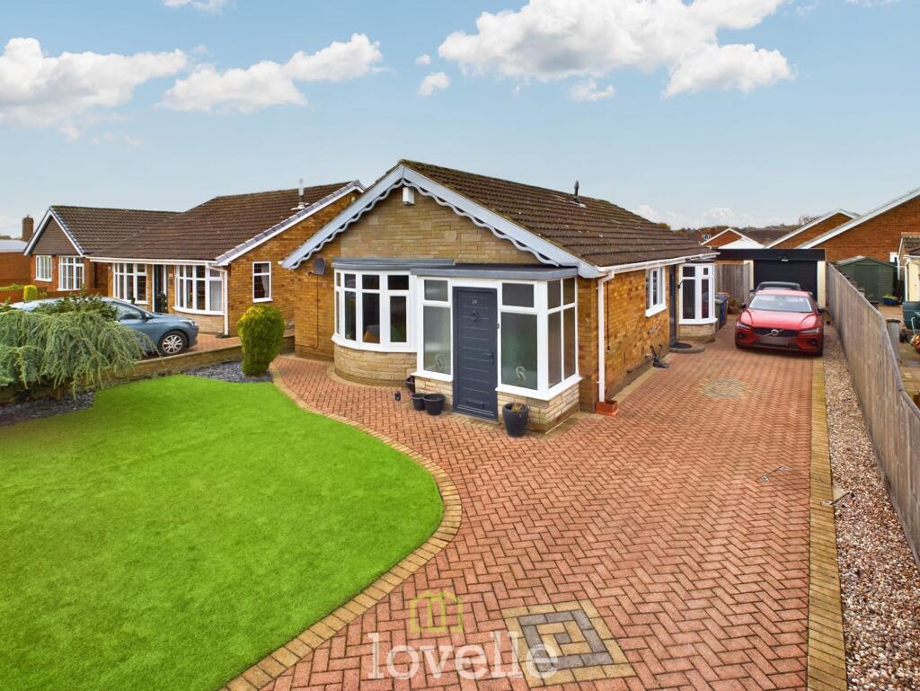 2 bedroom detached bungalow for sale in Wesley Crescent, Cleethorpes, DN35