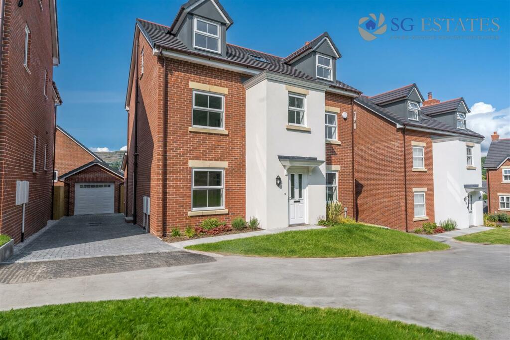 5 bedroom detached house for sale in Plot 63, Vicarage Road, Llangollen