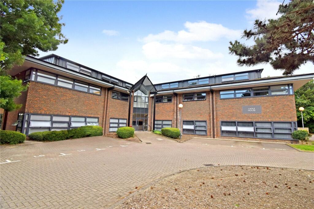 Main image of property: Carcaxient Square, London Road, Newbury, RG14