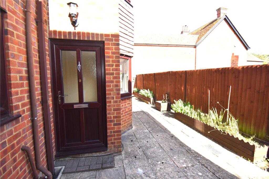 Main image of property: Phoenix Court, Kingsclere, Newbury, Hampshire, RG20