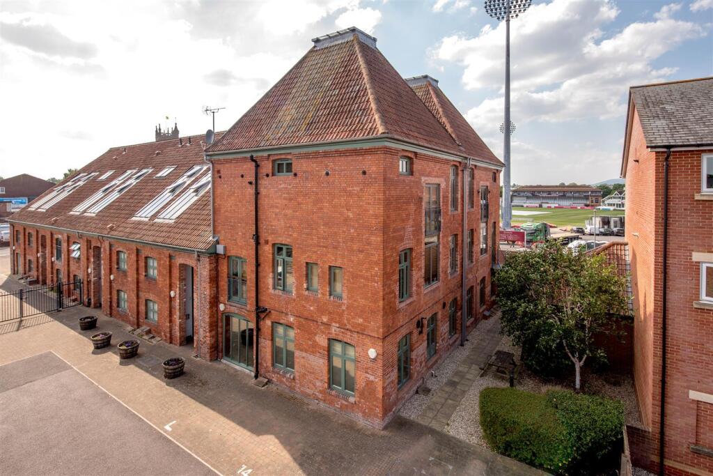 Main image of property: The Malthouse, Canon Street, Taunton