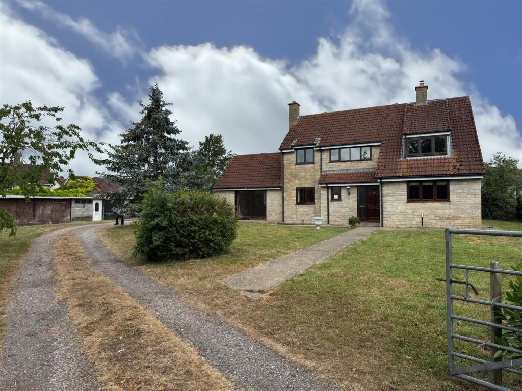 Main image of property: Hatch Beauchamp