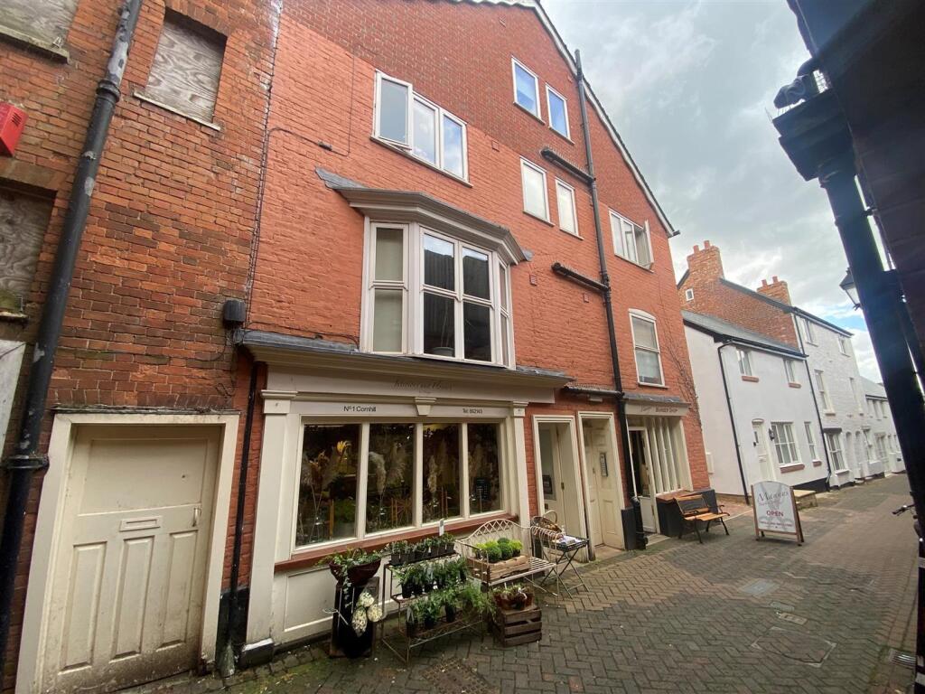 Main image of property: Cornhill, Wellington