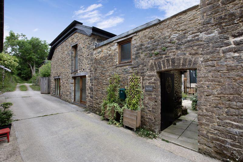 Main image of property: Blackler Barton, Ashburton