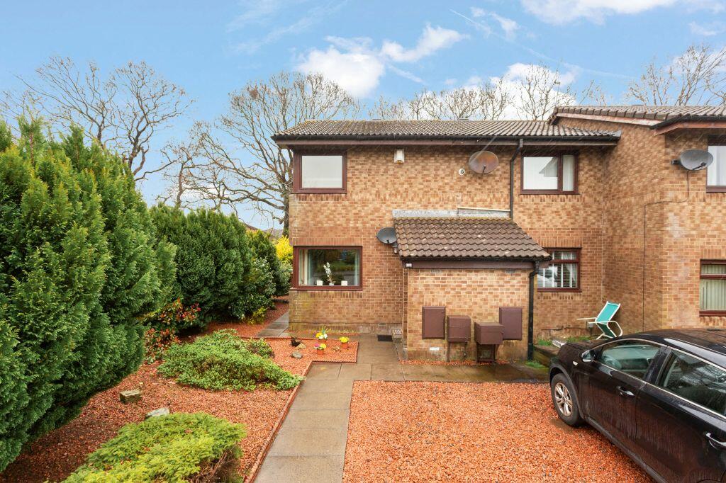 2 bedroom end of terrace house for sale in 28 Wester Bankton
