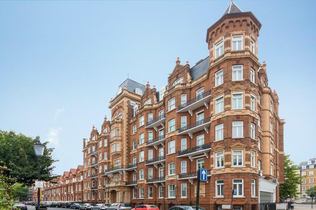 1 bedroom apartment for sale in Langham Mansions, Earl`s Court Square, SW5