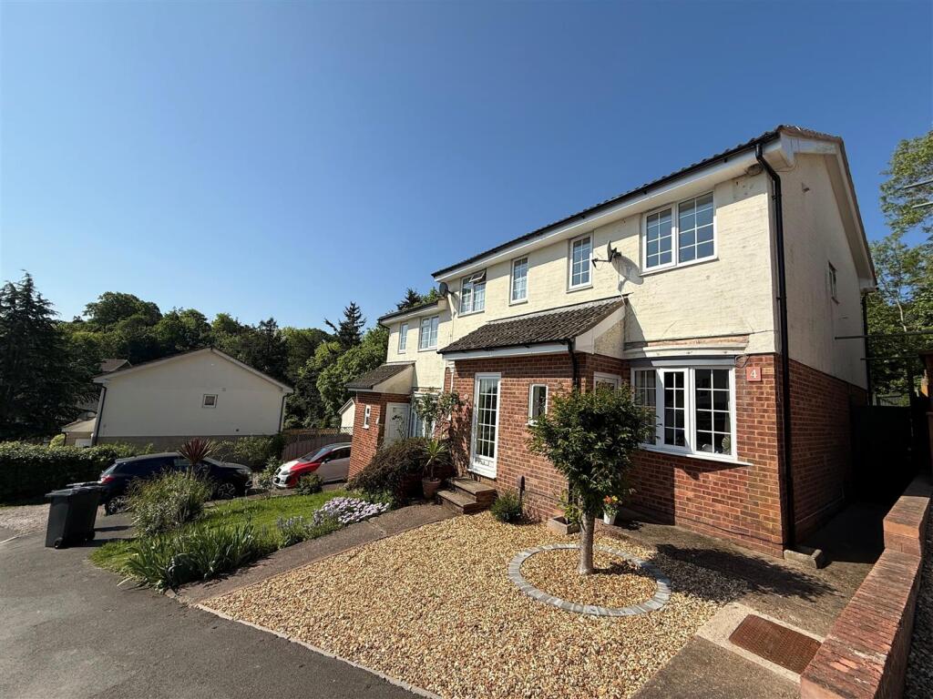 Main image of property: Gloucester Road, Exeter