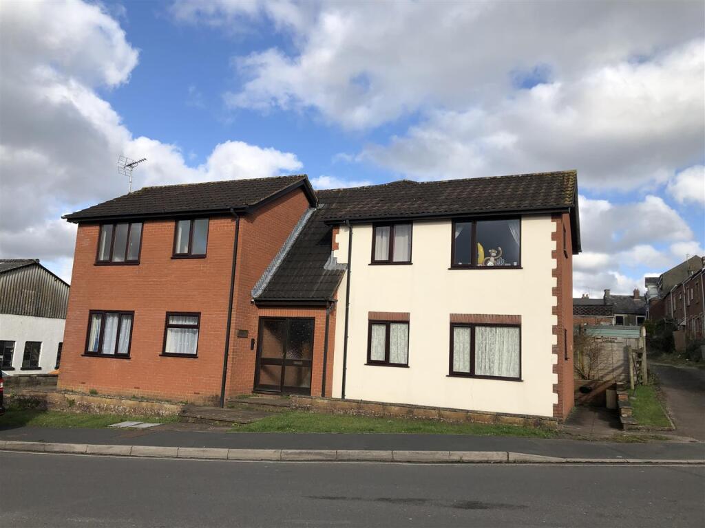Main image of property: Southlands House, King Street, Honiton