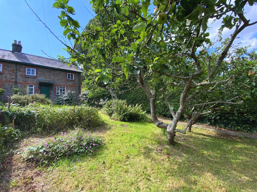 Main image of property: Baring Cottage, Bridgetown, Totnes