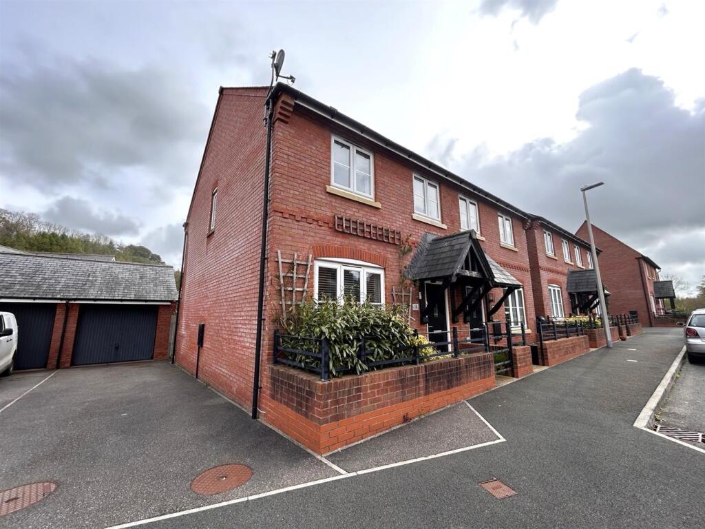 Main image of property: Nellies Wood View, Dartington, Totnes