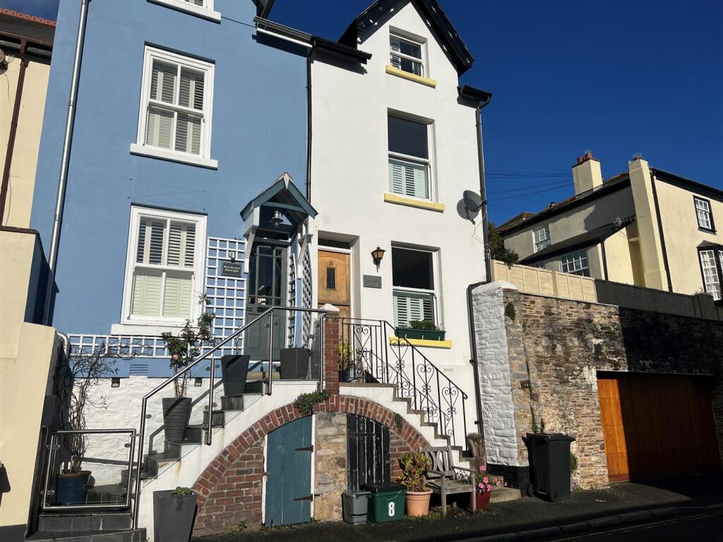 Main image of property: Roseville Street, Dartmouth