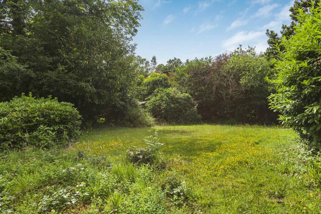 Additional image 19 of Kentish Lane, Brookmans Park, AL9