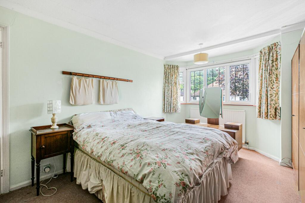 Additional property image - Peplins Way, Brookmans Park, AL9