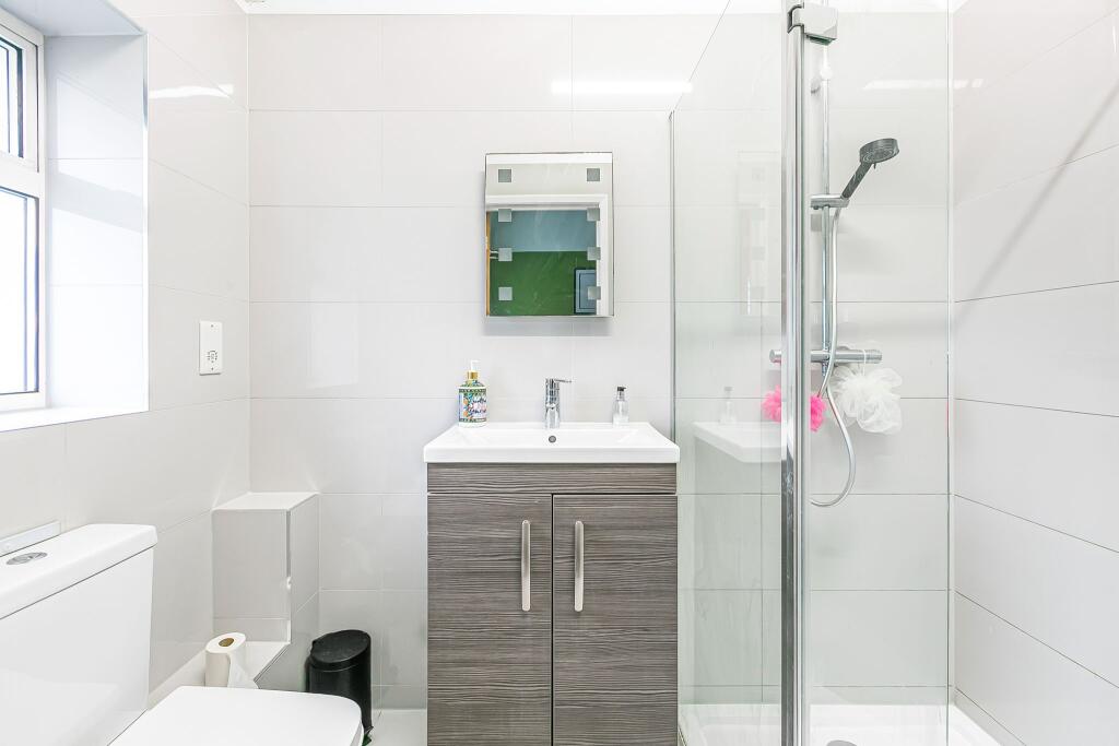 Additional property image - Lea Green Mill Green, Hatfield, AL9