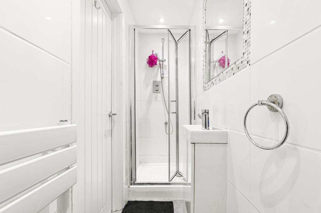 Additional property image - Welham Manor, Welham Green, AL9