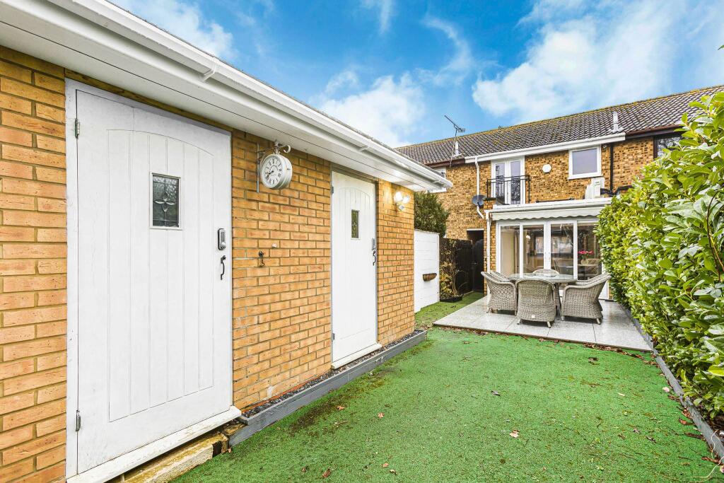 Additional property image - Welham Manor, Welham Green, AL9