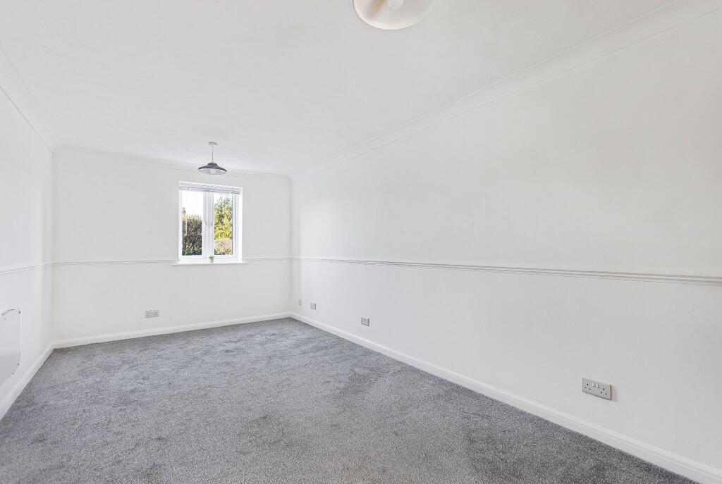 Additional property image - Walsingham Close, Hatfield, AL10