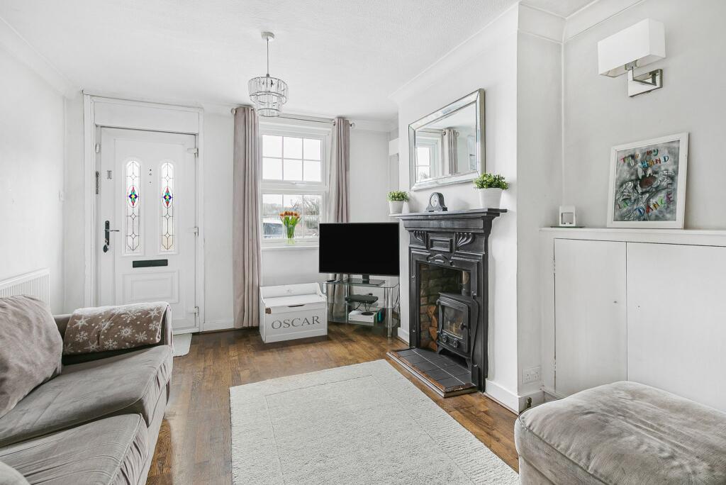 Additional property image - Dixons Hill Road, Welham Green, AL9
