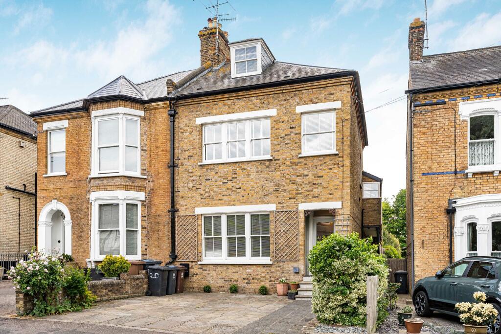Main image of property: Queens Road, Hertford, SG13