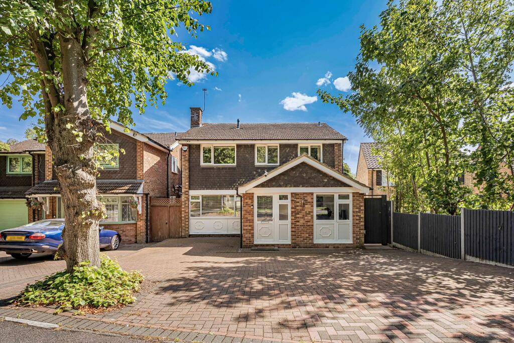 Main image of property: Church Road, Potters Bar, EN6