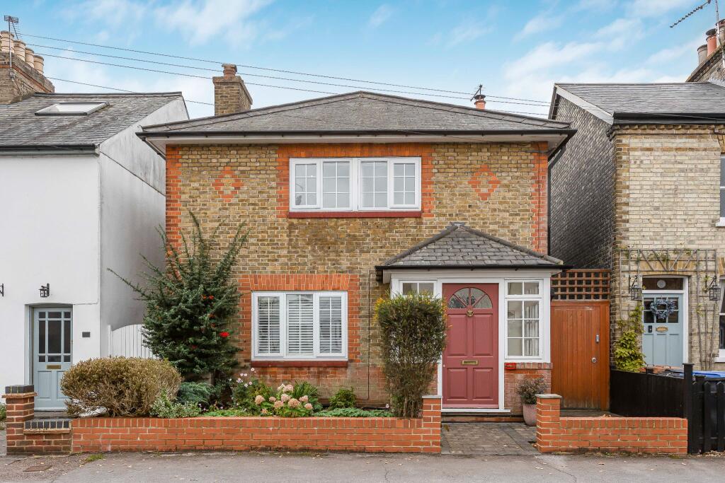 Main image of property: Thornton Road, Potters Bar, EN6
