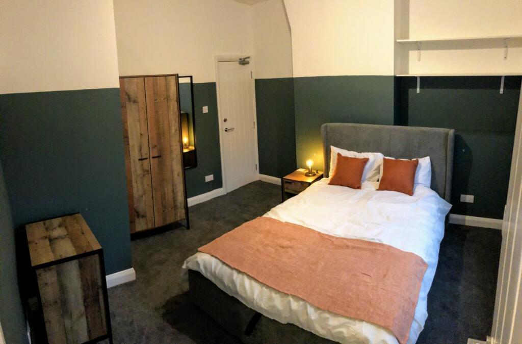 Main image of property: Dodworth Road, Barnsley